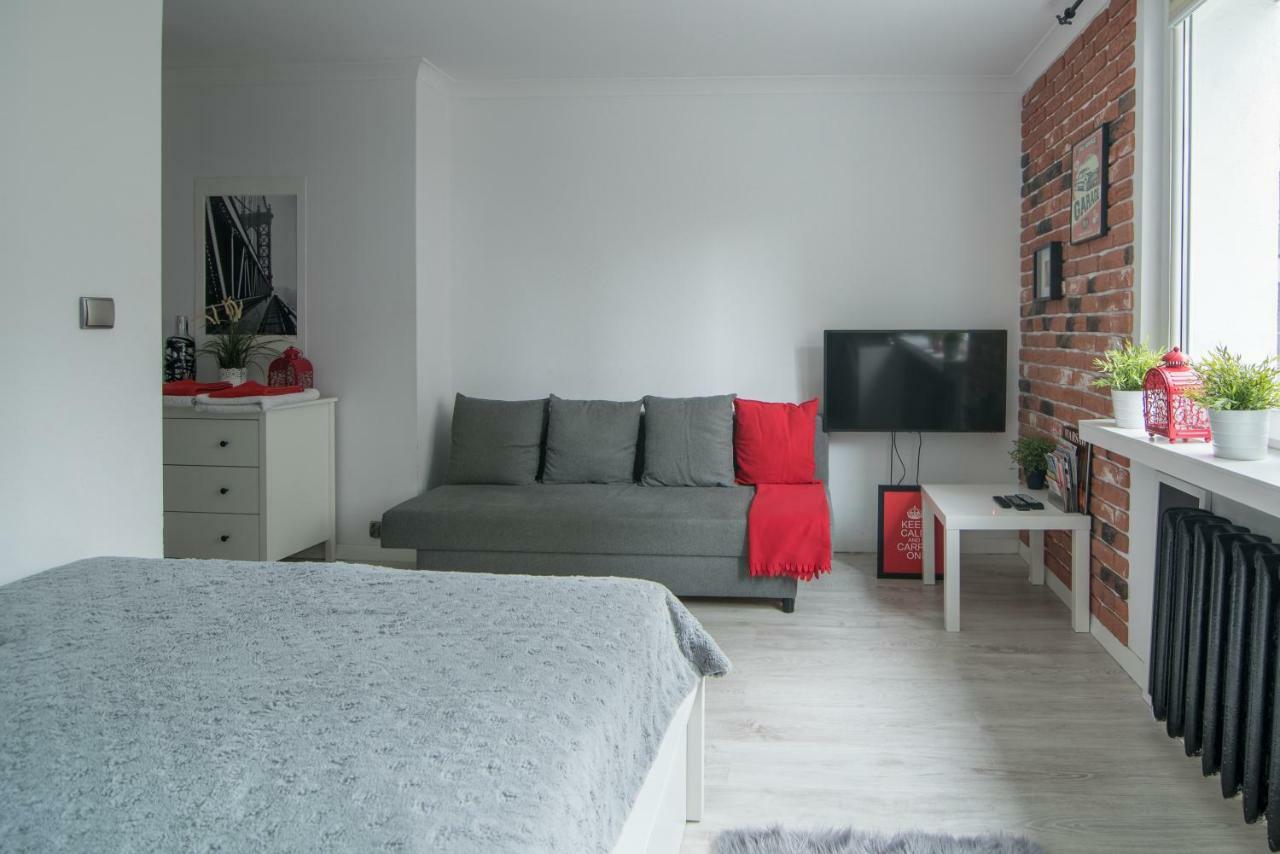 The White Apartment Варшава Екстериор снимка